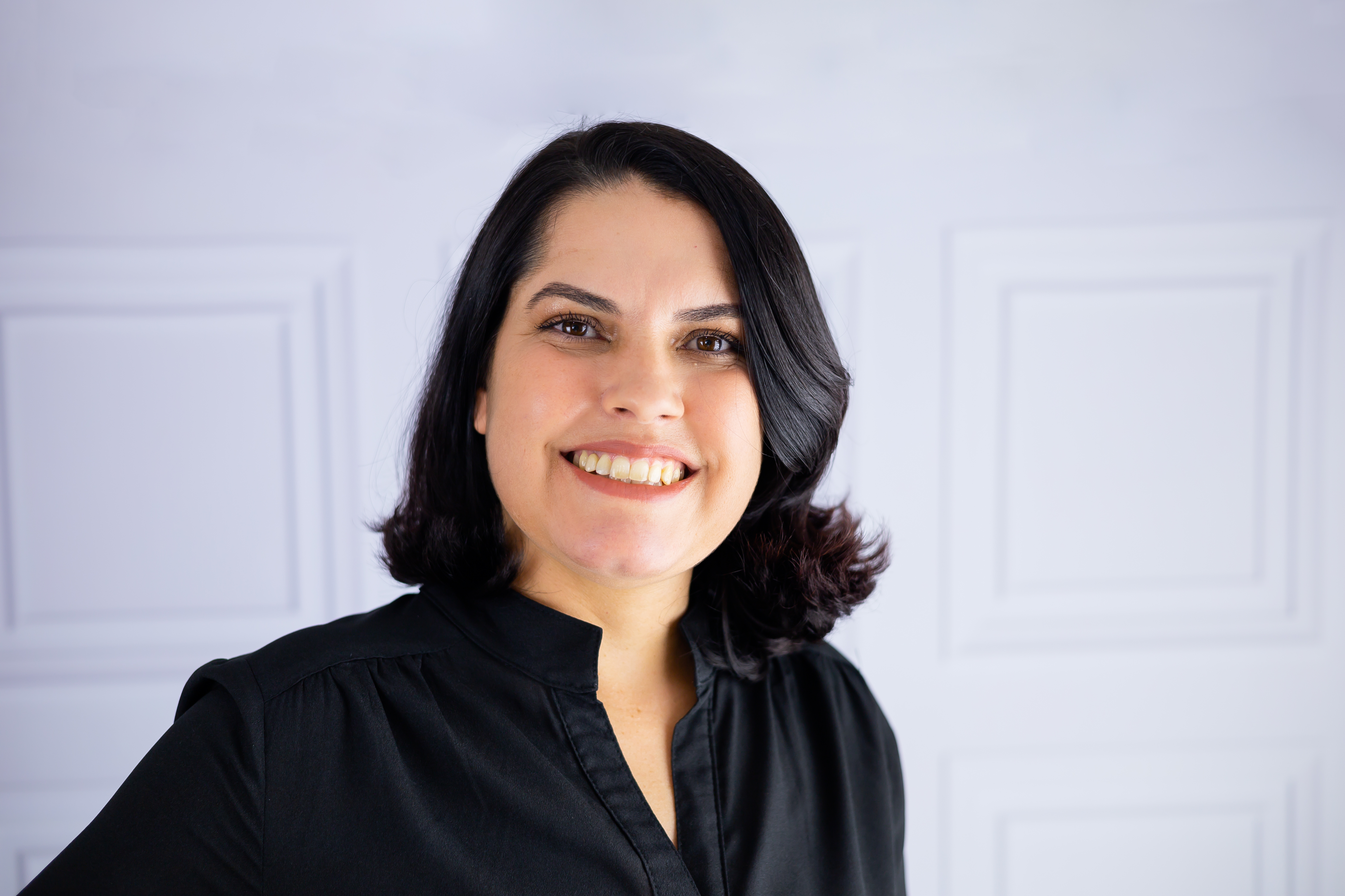 Ana Paula Alves - CEO e Especialista em Departamento Pessoal